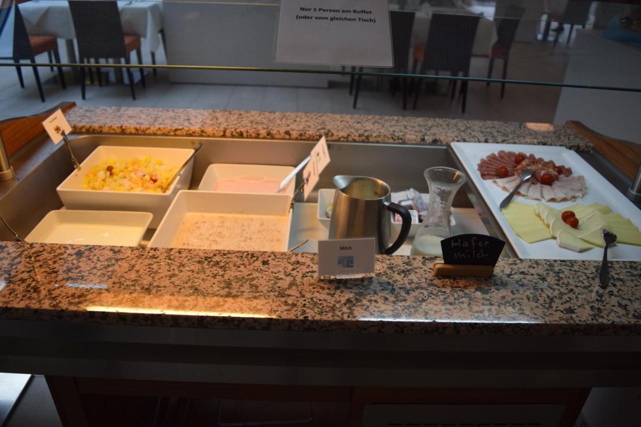 Hotel Restaurant Sokrates Güttingen Екстериор снимка