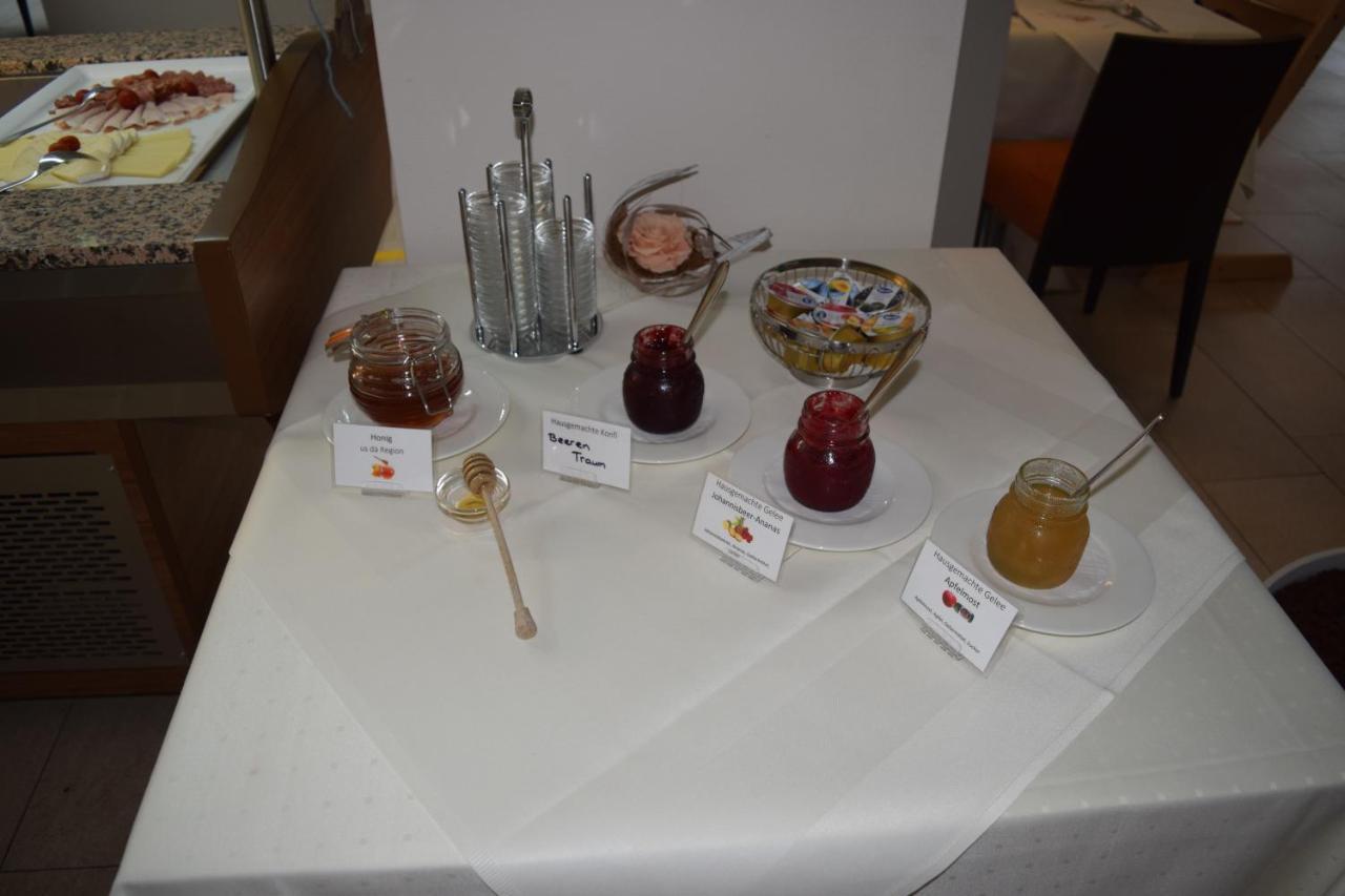 Hotel Restaurant Sokrates Güttingen Екстериор снимка